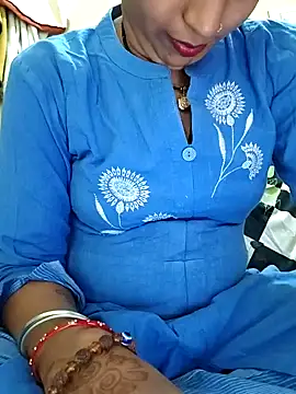 Snapshot of Sexy-Mona2 chatting on December 2024 10:34:02 AM Sexy-Mona2 online show from December 2024 10:34:02 AM