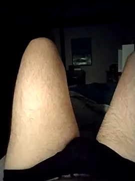 JulesG18 online show from April 2026 10:01:02 PM