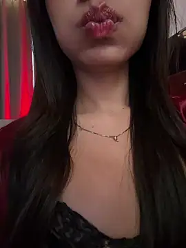 Lolitacooper online show from May 2026 07:44:01 PM