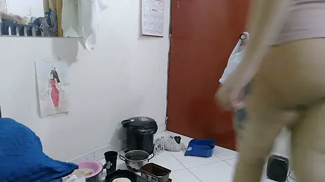 luxandracon23 online show from March 2026 01:44:01 PM