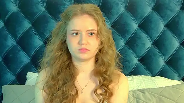 SelinSwarovski online show from March 2026 04:45:02 PM