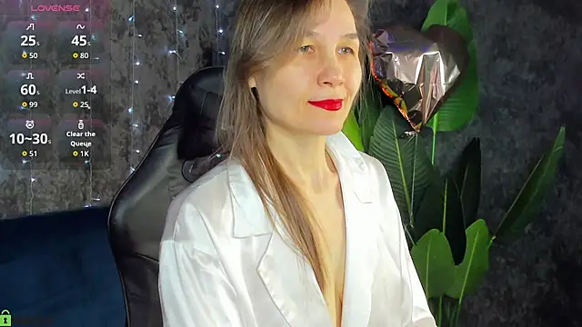 Lillian White online show from February 2026 01:03:02 AM