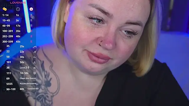 ZaraReignn online show from December 2025 08:36:02 PM