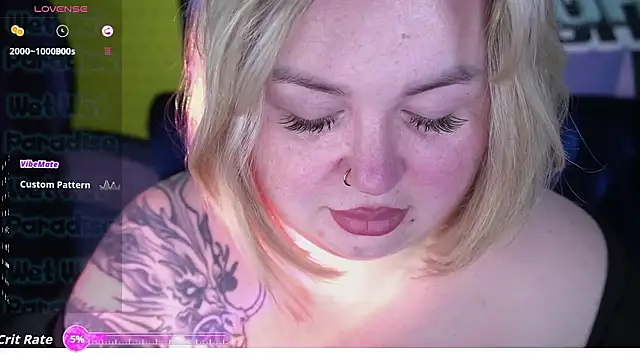 ZaraReignn online show from February 2026 08:51:02 PM