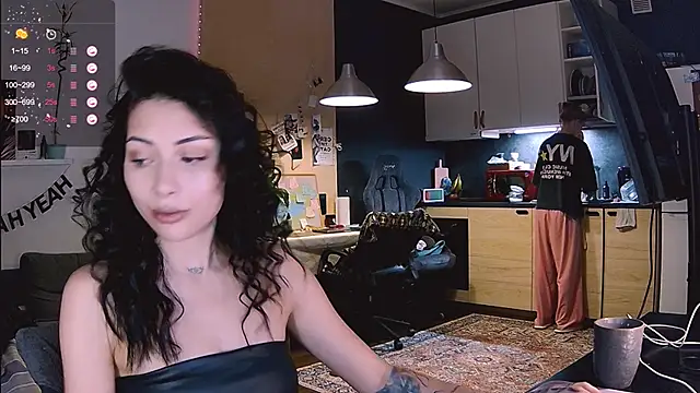 KatiKate online show from April 2026 04:48:01 PM