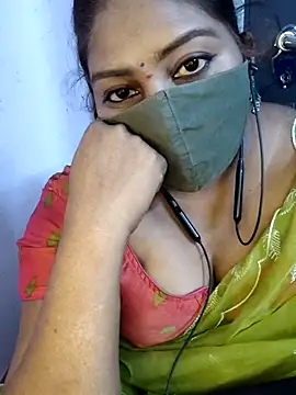 RomeoJuliet345 online show from April 2026 07:07:02 PM