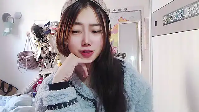 Cherie-xinxin01 online show from December 2024 05:42:02 AM