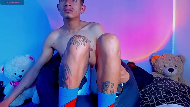 Snapshot of BIG_cockpether chatting on October 2025 11:33:01 AM BIG cockpether online show from October 2025 11:33:01 AM