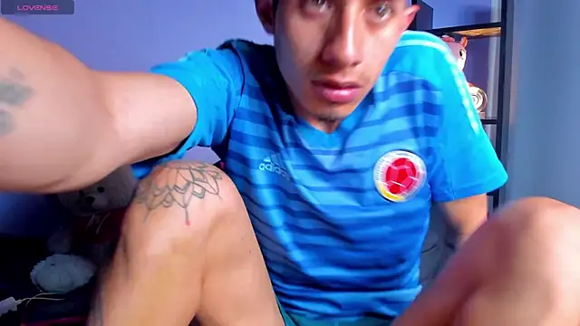 Snapshot of BIG_cockpether chatting on January 2026 10:42:02 AM BIG cockpether online show from January 2026 10:42:02 AM