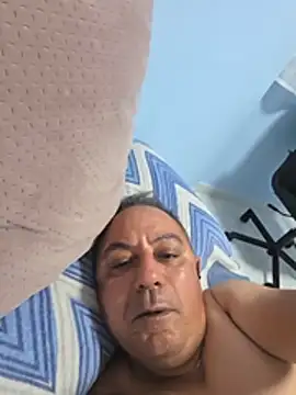 Snapshot of abdelhak33 chatting on March 2026 01:09:02 AM abdelhak33 online show from March 2026 01:09:02 AM