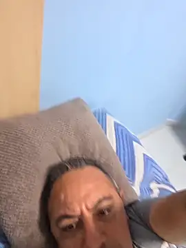 Snapshot of abdelhak33 chatting on March 2026 07:40:01 PM abdelhak33 online show from March 2026 07:40:01 PM