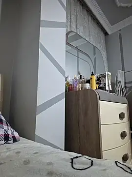 Snapshot of SUSELLAM1 chatting on December 2024 04:46:02 PM SUSELLAM1 online show from December 2024 04:46:02 PM