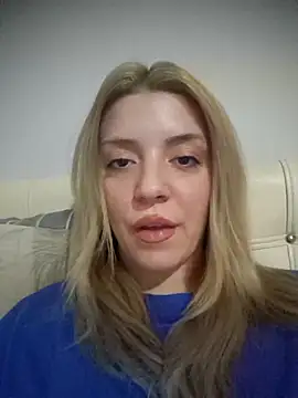 Snapshot of SUSELLAM1 chatting on February 2025 09:48:01 PM SUSELLAM1 online show from February 2025 09:48:01 PM