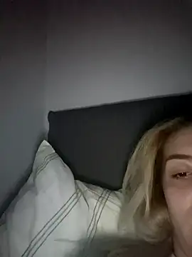 Snapshot of SUSELLAM1 chatting on March 2026 11:37:01 PM SUSELLAM1 online show from March 2026 11:37:01 PM