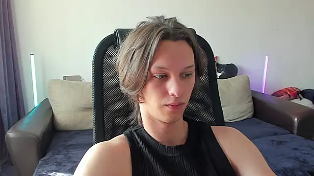 Snapshot of Ostin_meow chatting on June 2026 10:46:02 AM Ostin meow online show from June 2026 10:46:02 AM