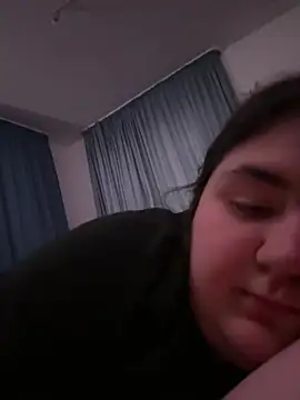 hotiee online show from February 2025 06:06:02 AM