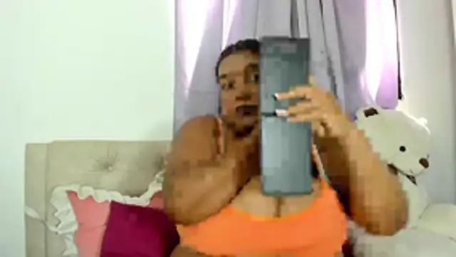 macarenaawills online show from April 2026 04:23:01 PM