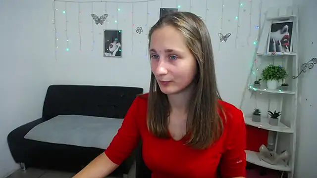 MichelLeee online show from September 2025 11:26:01 AM