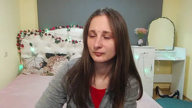 MichelLeee online show from March 2026 12:11:01 PM