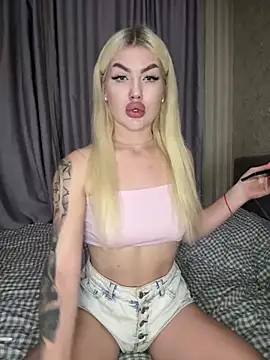 Cute Barbieee  online show from December 2024 11:52:02 PM