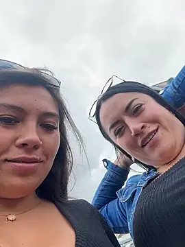 LIZ-06  online show from April 2026 03:25:02 PM