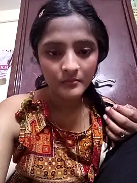 BabySlimmy10 online show from March 2026 07:39:01 PM