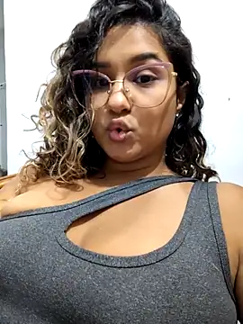 BrendaGirs online show from April 2026 02:29:02 AM