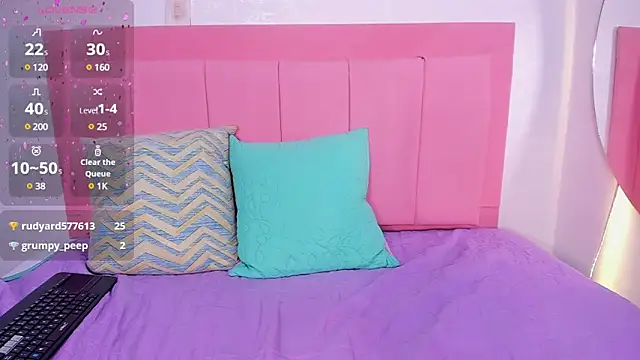 amandalee01 online show from March 2025 04:48:01 PM