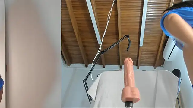 Lucy carter  online show from September 2025 12:49:02 PM