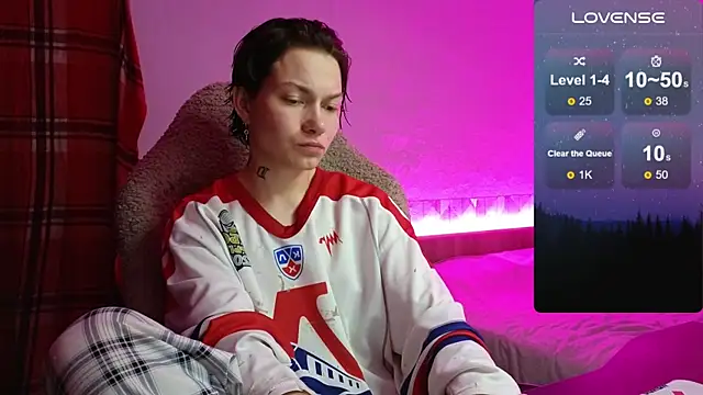 esajukyy online show from September 2025 01:13:01 PM