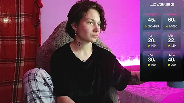 esajukyy online show from November 2025 03:12:01 PM