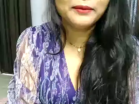 Snapshot of Hritvika chatting on February 2026 04:17:02 AM Hritvika online show from February 2026 04:17:02 AM