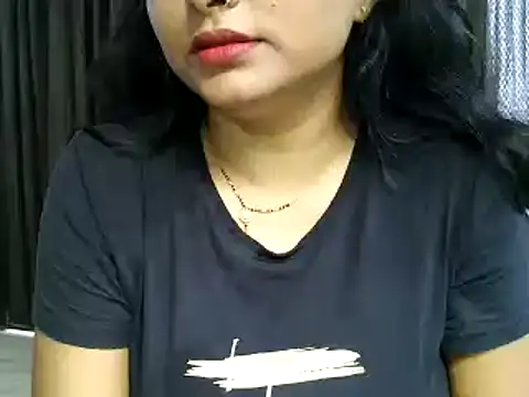 Snapshot of Hritvika chatting on February 2026 06:44:01 AM Hritvika online show from February 2026 06:44:01 AM