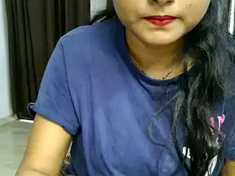 Snapshot of Hritvika chatting on February 2026 05:39:02 AM Hritvika online show from February 2026 05:39:02 AM