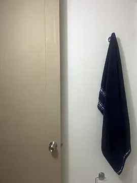 zoewillian online show from March 2026 10:27:02 PM