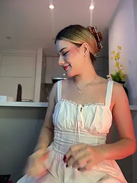 NicoleCut online show from March 2026 11:26:02 PM