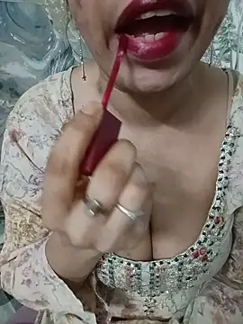 Snapshot of Haniya-143 chatting on July 2026 11:12:02 PM Haniya-143 online show from July 2026 11:12:02 PM