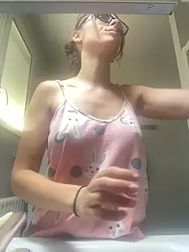 Snapshot of vera_jim chatting on July 2026 05:21:02 AM vera jim online show from July 2026 05:21:02 AM