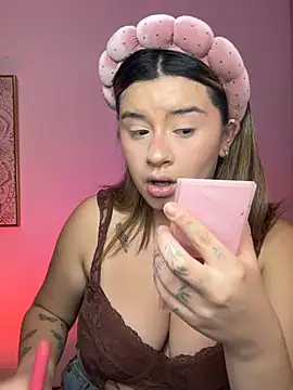 SaraBraun  online show from July 2026 03:59:01 PM