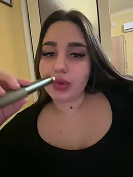 Natalie 21 online show from January 2025 12:49:01 AM