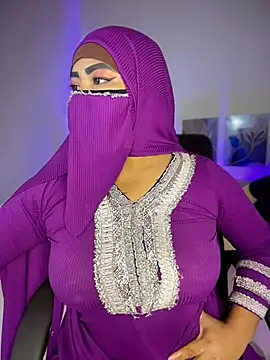 jazmin anbar online show from April 2026 10:11:02 PM