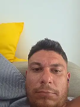 Snapshot of Leostichh chatting on July 2026 05:21:01 AM Leostichh online show from July 2026 05:21:01 AM