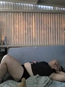DaddyDifferent online show from July 2026 01:05:01 PM