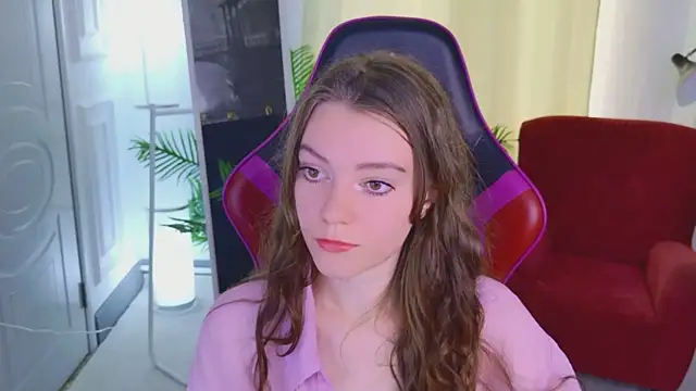 Snapshot of Lana__Cute_ chatting on July 2026 03:19:02 PM Lana Cute online show from July 2026 03:19:02 PM