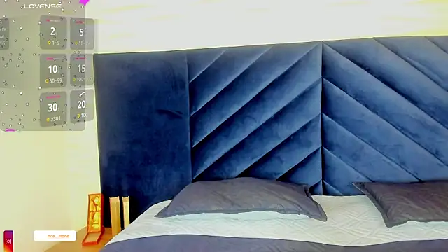 antonellaroux online show from June 2026 01:33:01 AM