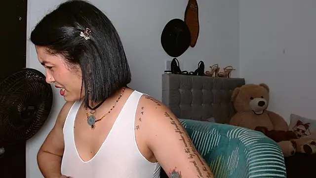 Sexy Lia  online show from April 2026 01:36:01 AM