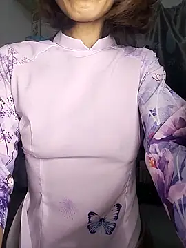 Lucy limon online show from April 2026 08:54:02 PM