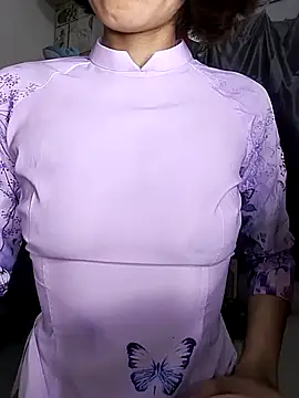 Lucy limon online show from April 2026 10:32:02 AM