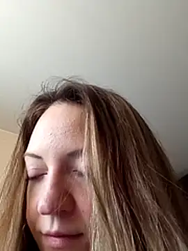 KattyLuuu online show from February 2026 10:42:01 AM