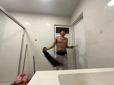 GIOOOO568 online show from January 2026 05:11:02 AM